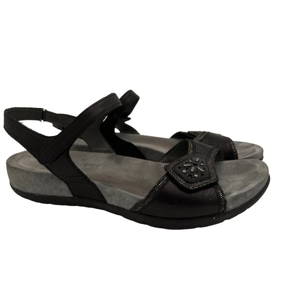 Dansko Black Blythe Leather Flat Sandals Size 40 / 10 - Picture 1 of 9